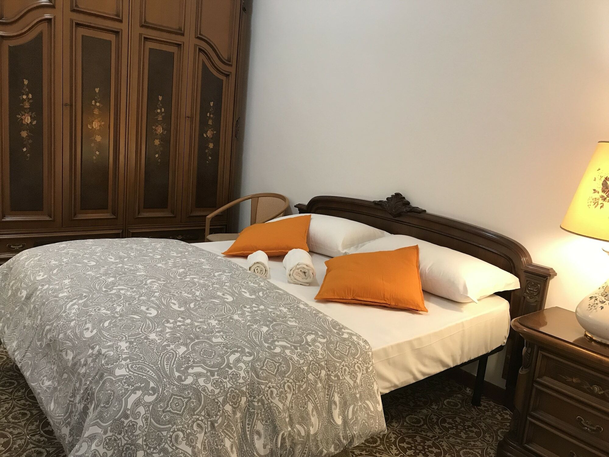 Colosseum Luxury Lägenhet *